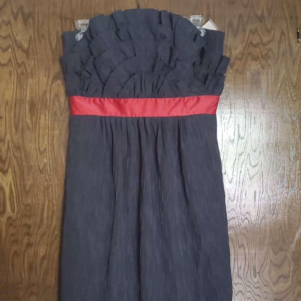 BCBGENARATION LONG STRAPLESS DRESS - Picture 4 of 8